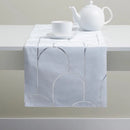 Modrá polyesterová štóla.