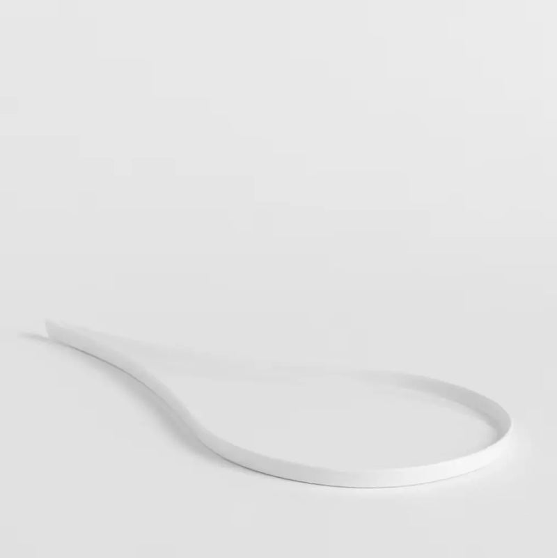 Biela porcelánová tácka.