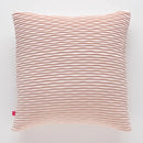 Ružová obliečka na vankúš.&nbsp;