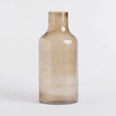 Hnedá sklenená váza.