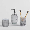 Sivá kúpeľňová dóza.