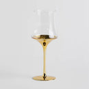 Zlatý pohár na víno.