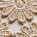 Zlatý polyesterový obrus s pridaným metalizovaným vláknom