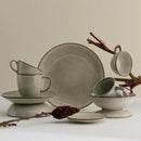 Béžový dezertný tanier.