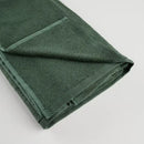 Zelený uterák vyrobený z bavlnených a bambusových tkanín