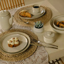 Béžová štóla vyrobená z polyesteru