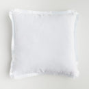 Biela obliečka na vankúš.