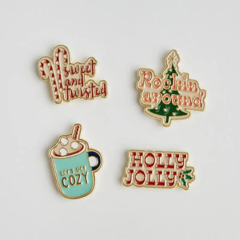 Viacfarebné vianočné magnetky.