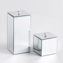 Strieborný organizér.