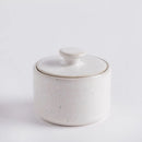 Béžová cukornička.