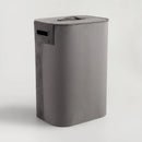 Sivý kôš na bielizeň. 