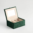 Zelená zrkadlová šperkovnica.