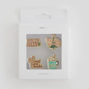 Viacfarebné vianočné magnetky.