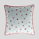 Modrá obliečka na vankúš. 