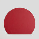 Červené prestieranie