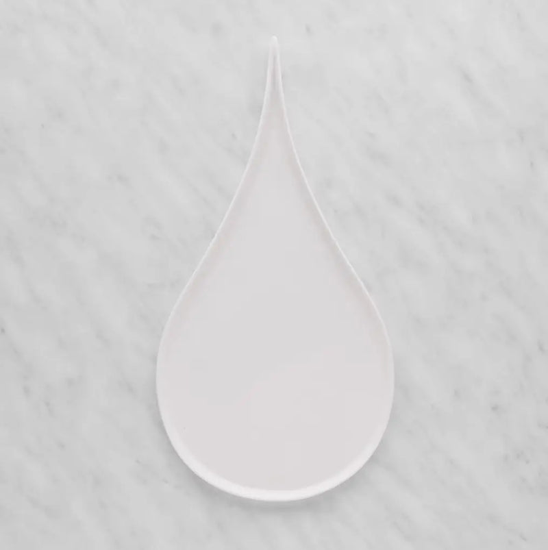 Biela porcelánová tácka.