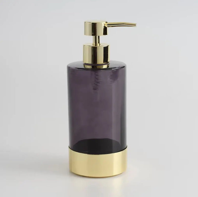 Zlato čierny dávkovač.