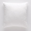 Biela obliečka na vankúš.