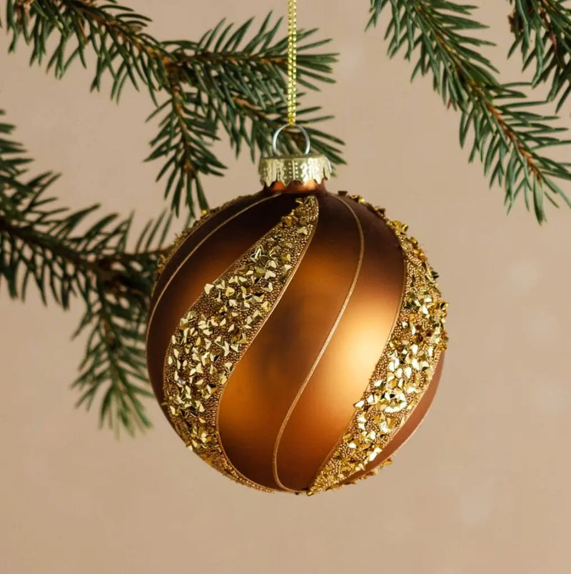 Hnedá vianočná ozdoba.