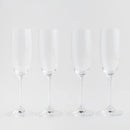 Transparentná sada pohárov na šampanské z krištáľového skla.