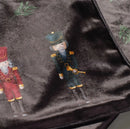 Zelená polyesterová štóla s krásnym vianočným motívom.