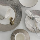 Bielo strieborný hrnček. 