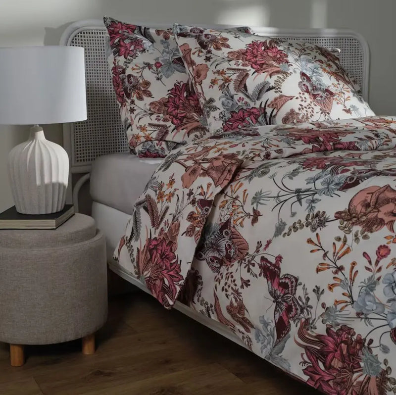 Viacfarebné bavlnené obliečky.