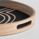 Béžovo čierna tácka.