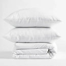 Biele polyesterové obliečky. 