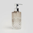 Strieborný dávkovač. 