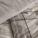 Sivé bavlnené obliečky.