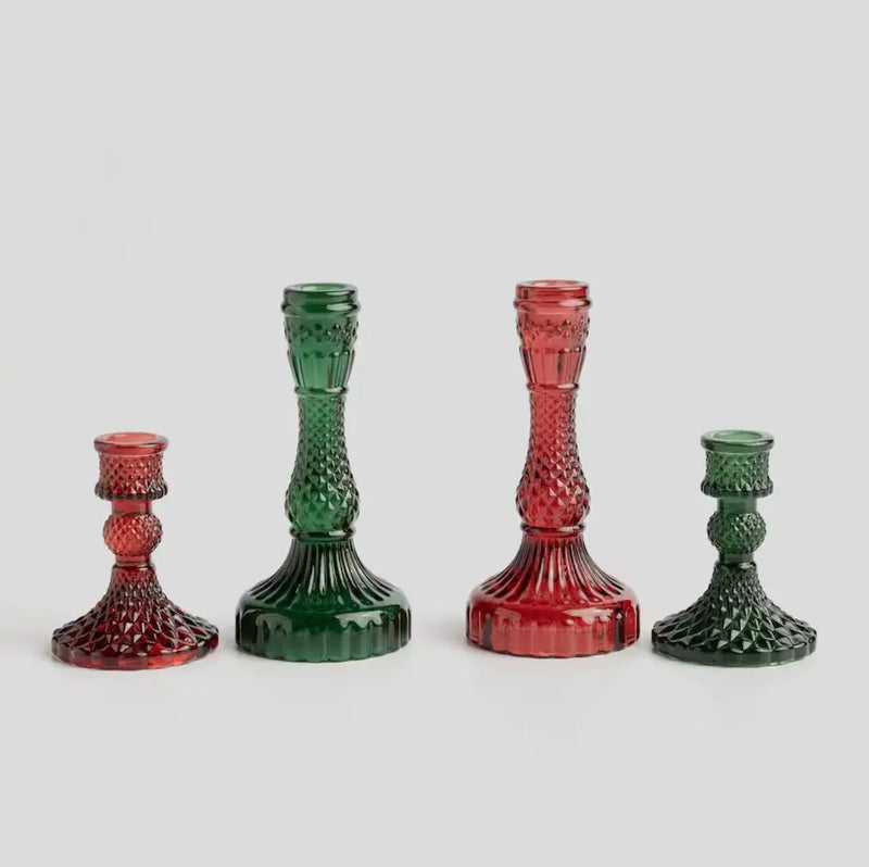 Zelený vianočný svietnik.