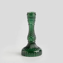 Zelený vianočný svietnik.