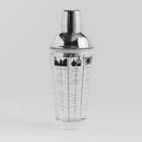 Strieborný šejker.