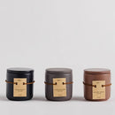 Modrá vonná sviečka.