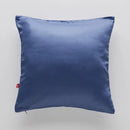 Modrá obliečka na vankúš.&nbsp;