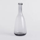 Sivá sklenená váza