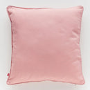 Ružová polyesterová obliečka na vankúš.