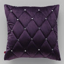 Fialová polyesterová obliečka na vankúš.