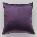 Fialová polyesterová obliečka na vankúš.
