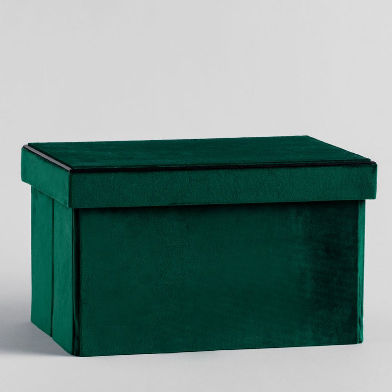 Zelený úložný box. 