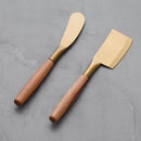 Hnedo zlatý nôž na syr.