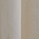 Béžový ľanový záves.